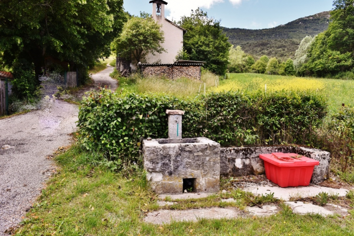 Fontaine - Establet