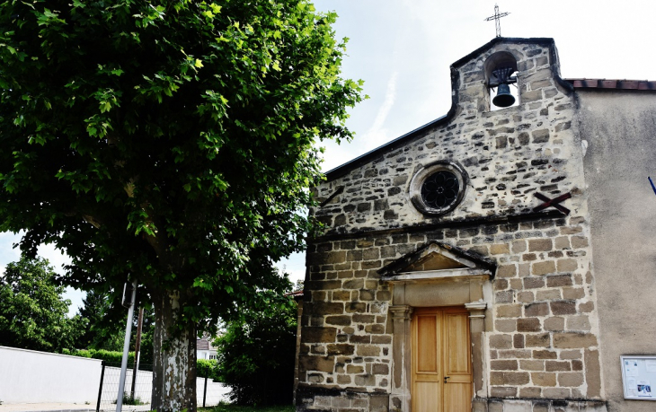 <<-église St Honoré - Fay-le-Clos