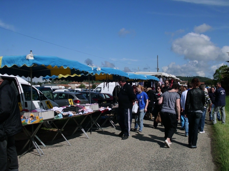 Fete au fleur - Granges-les-Beaumont