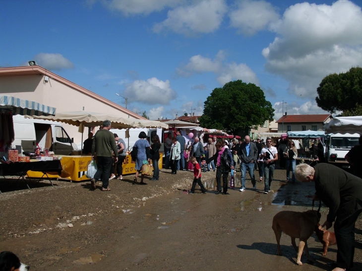  - Granges-les-Beaumont