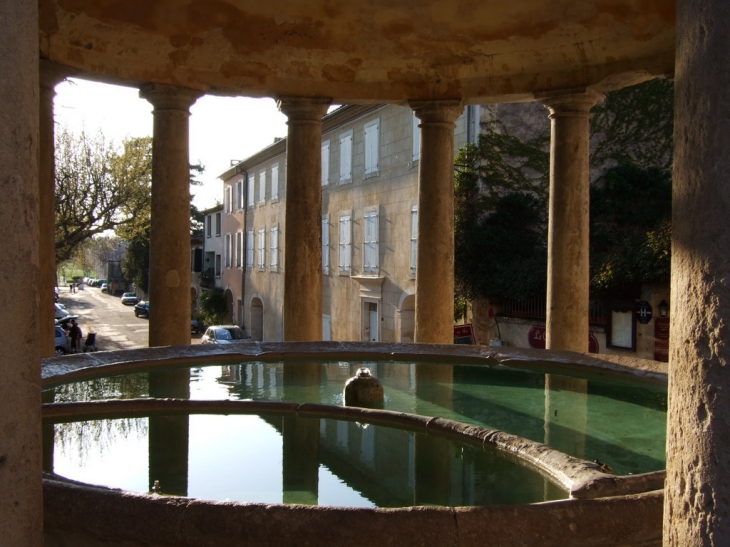 Le lavoir - Grignan