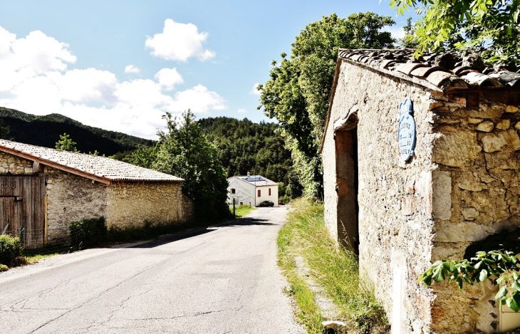 La Commune - Jonchères