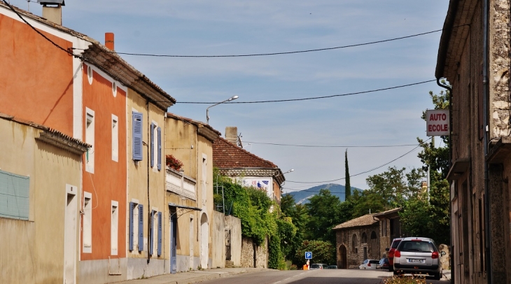 Le Village - La Bâtie-Rolland