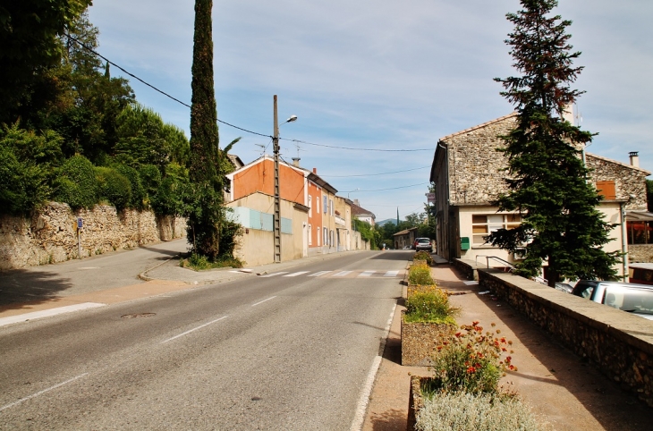 Le Village - La Bâtie-Rolland