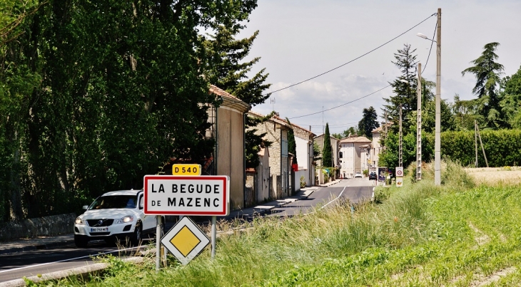 La Commune - La Bégude-de-Mazenc