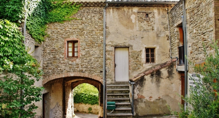 Le Vieux Village - La Bégude-de-Mazenc