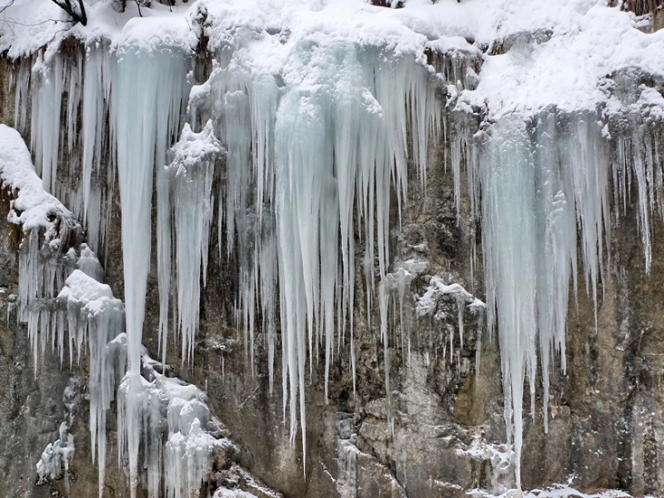 Glace dans la Bourne - La Chapelle-en-Vercors