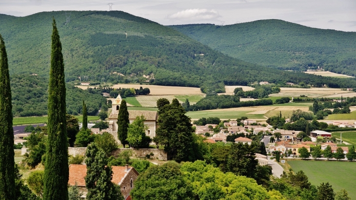 Le Village - La Laupie