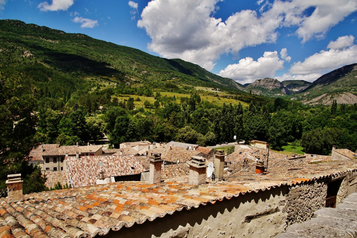 La Commune - La Motte-Chalancon