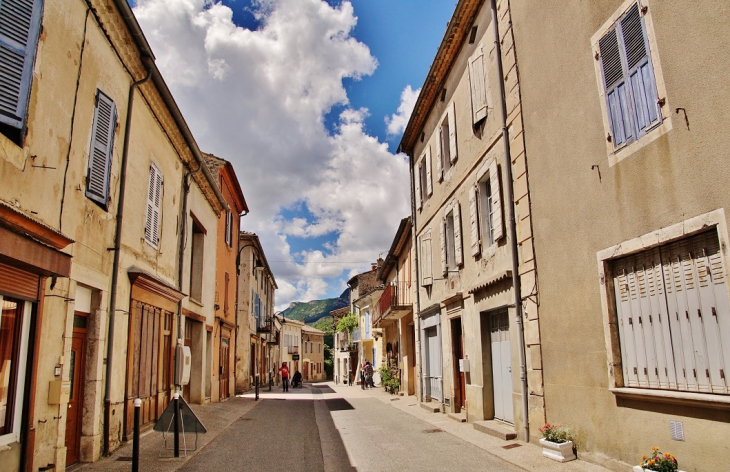 La Commune - La Motte-Chalancon