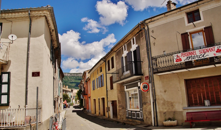 La Commune - La Motte-Chalancon