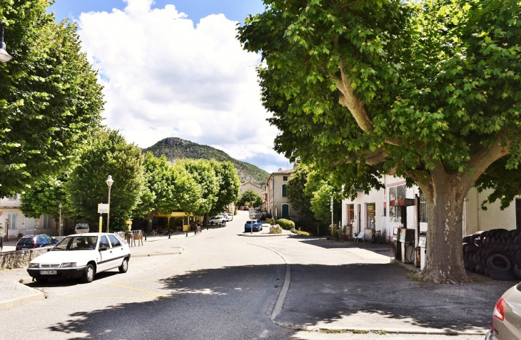 La Commune - La Motte-Chalancon