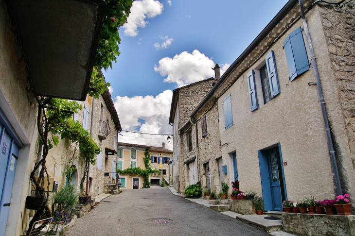 La Commune - La Motte-Chalancon