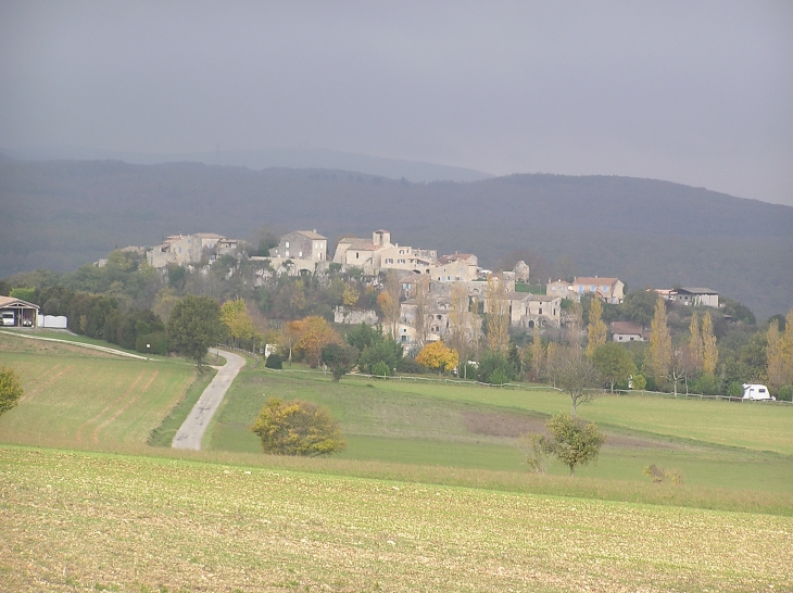 Le village - La Roche-sur-Grane