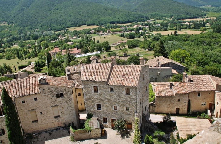 Le Village - Le Poët-Laval