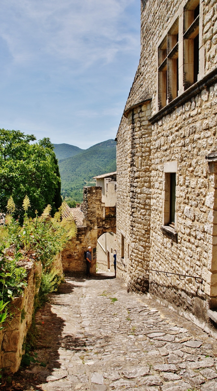 Le Village - Le Poët-Laval