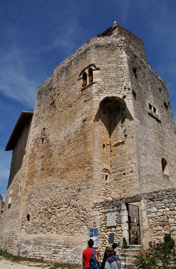 Le Château - Le Poët-Laval