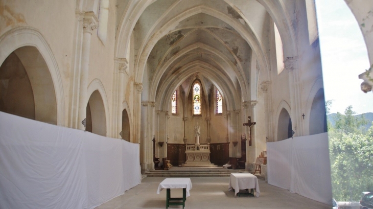 Ancien Temple - Le Poët-Laval