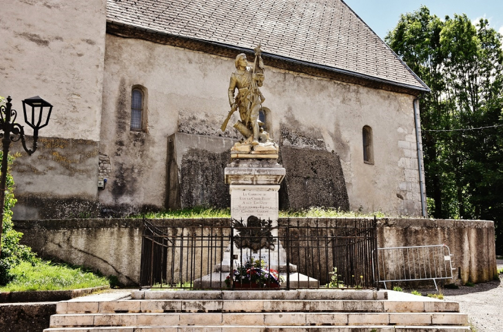 Monument-aux-Morts - Lus-la-Croix-Haute