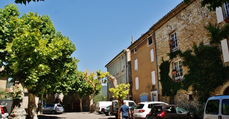 Le Village - Mirabel-aux-Baronnies