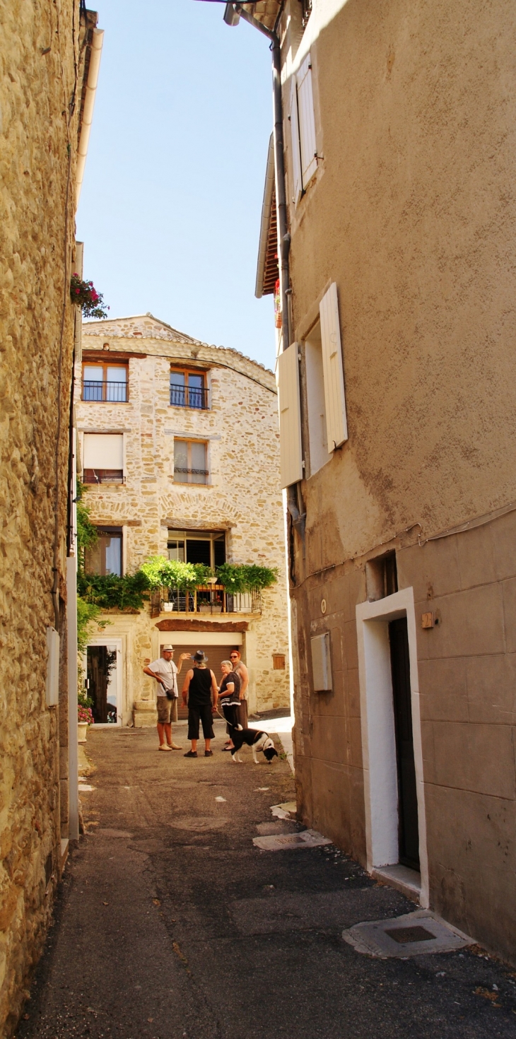 Le Village - Mirabel-aux-Baronnies