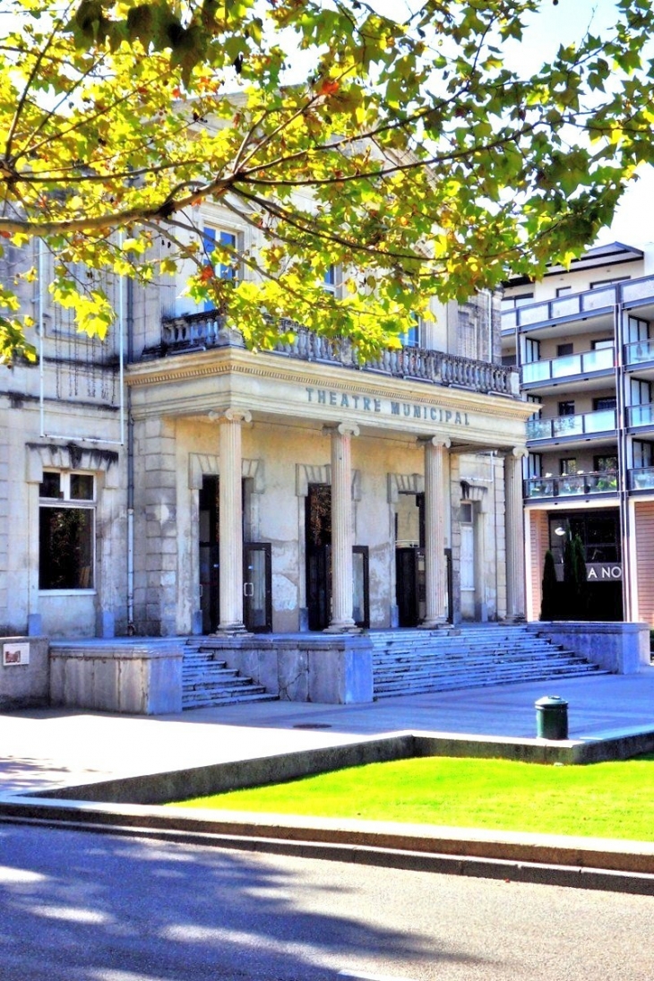 Theatre municipal. - Montélimar