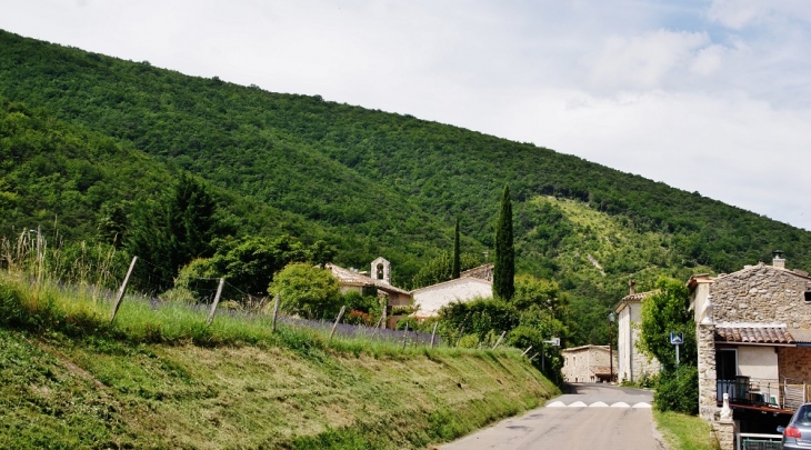 Le Village - Montjoux