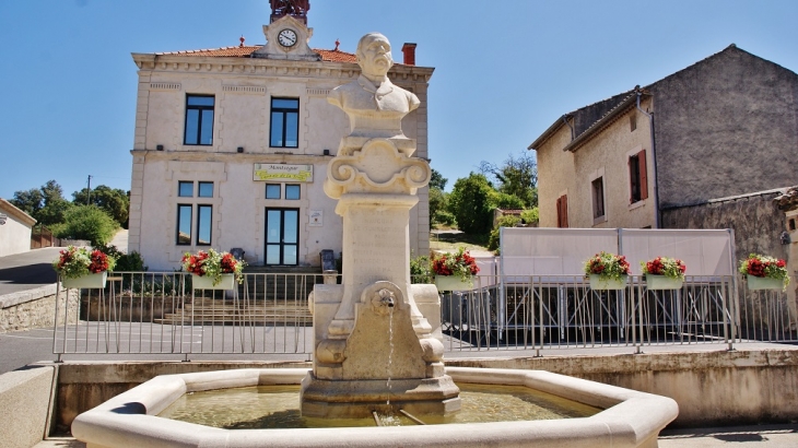 Fontaine - Montségur-sur-Lauzon