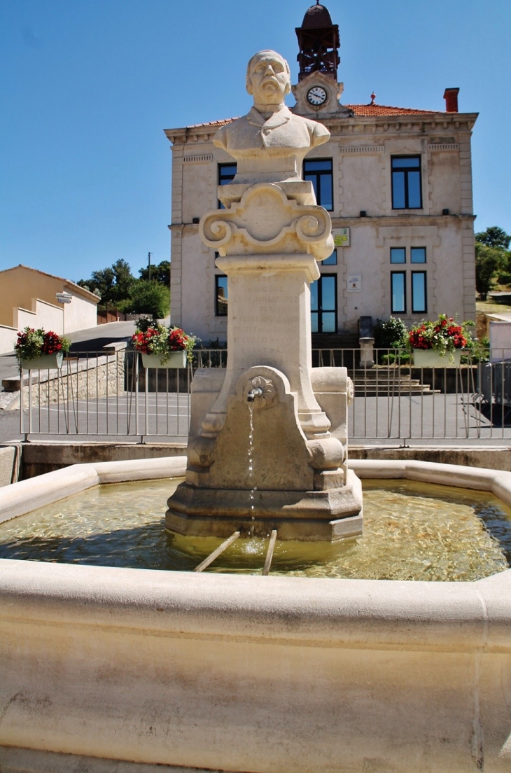 Fontaine - Montségur-sur-Lauzon