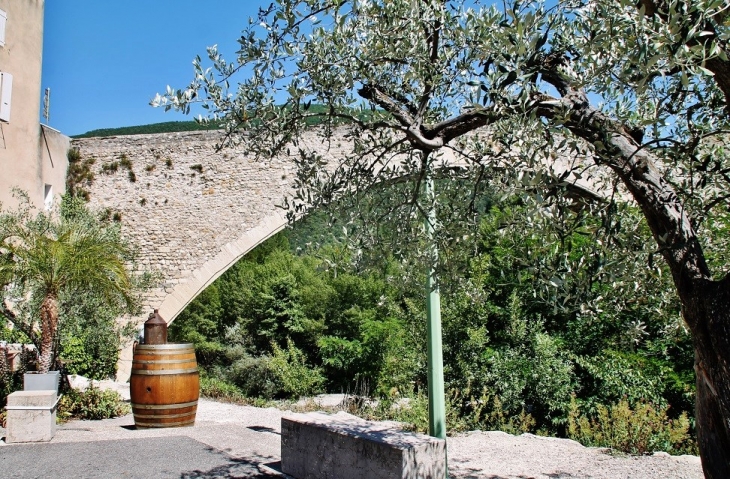 Pont Roman de Nyons