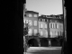 Vue sur la Place des Arcades.