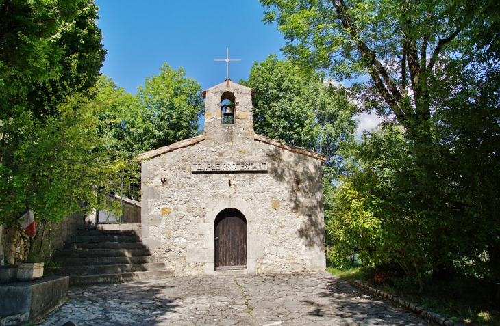    Le Temple - Pennes-le-Sec