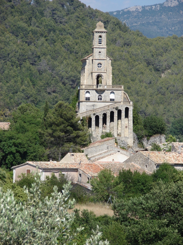 L'Eglise Notre-Dame-de-la-Consolation - Pierrelongue