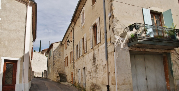 Le Village - Pont-de-Barret