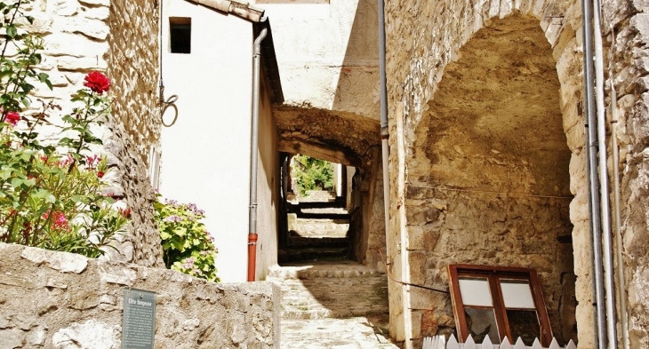 Le Village - Pont-de-Barret