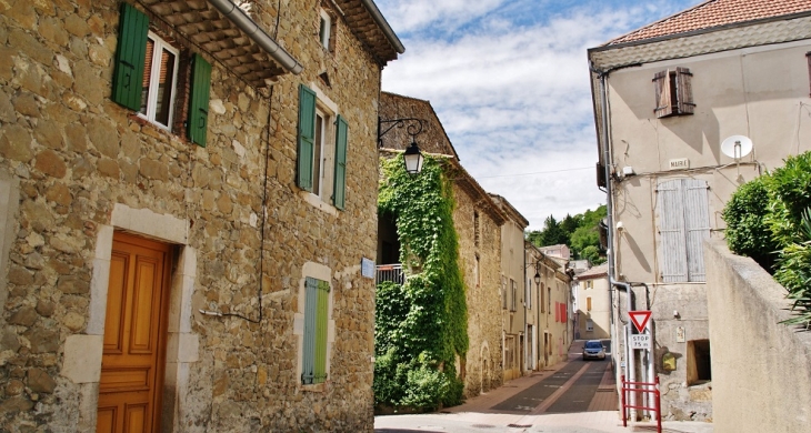 Le Village - Puy-Saint-Martin