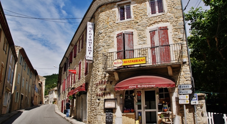 Le Village - Puy-Saint-Martin