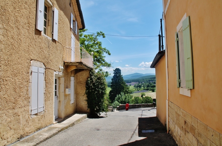 Le Village - Puygiron