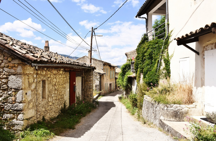 La Commune - Recoubeau-Jansac