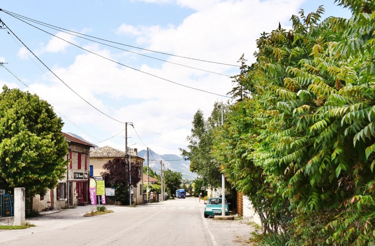 La Commune - Recoubeau-Jansac