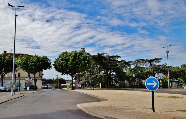 La Commune - Romans-sur-Isère