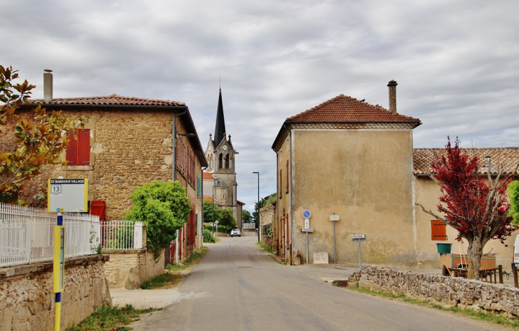 La Commune - Saint-Bardoux