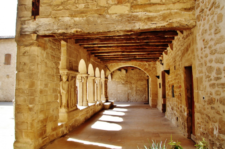 Cloître - Saint-Donat-sur-l'Herbasse