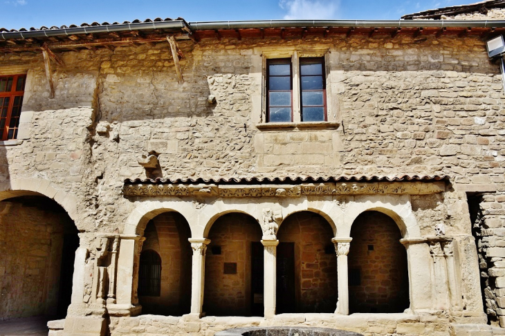 Cloître - Saint-Donat-sur-l'Herbasse