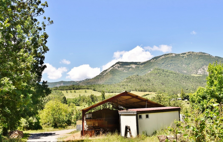 La Commune - Saint-Julien-en-Quint