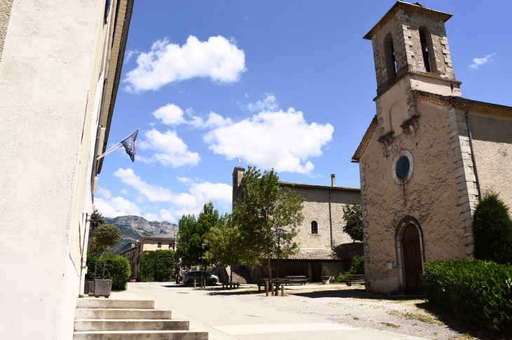 La Commune - Saint-Julien-en-Quint