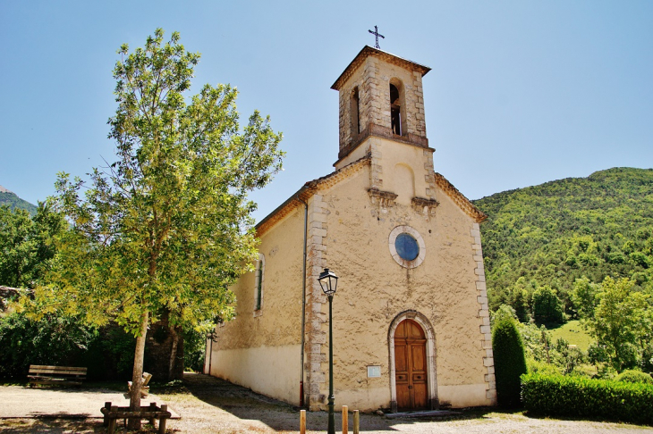 <<église Saint-Julien - Saint-Julien-en-Quint