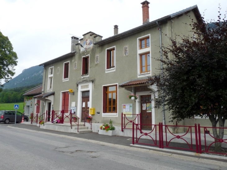 La mairie et les écoles - Saint-Julien-en-Vercors