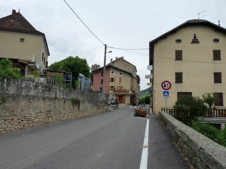 Rue principale - Saint-Martin-en-Vercors