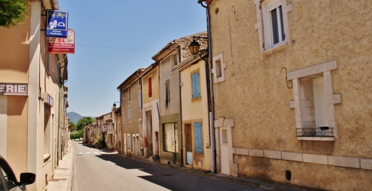 Le Village - Saint-Maurice-sur-Eygues